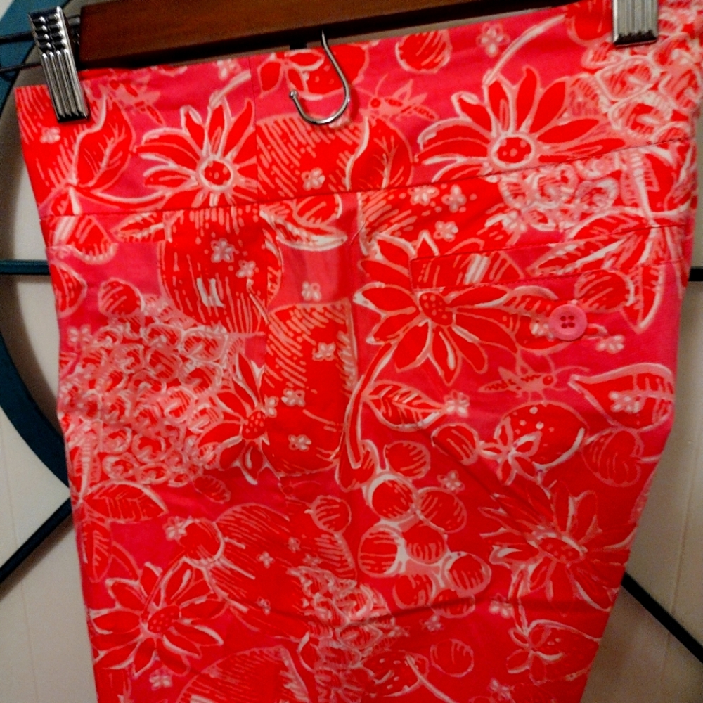 Lilly pulitizer pink capris size 4 nwot
